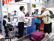 Lien Khuong International Airport welcomes first int’l flight since reopening